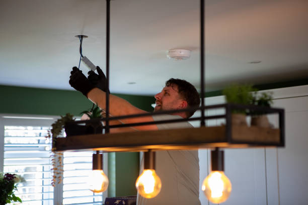 Best Emergency Electrician Near Me  in Charles City, IA